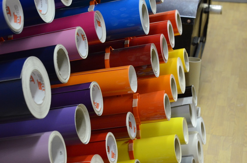 Samolepiace fólie pre signmaking